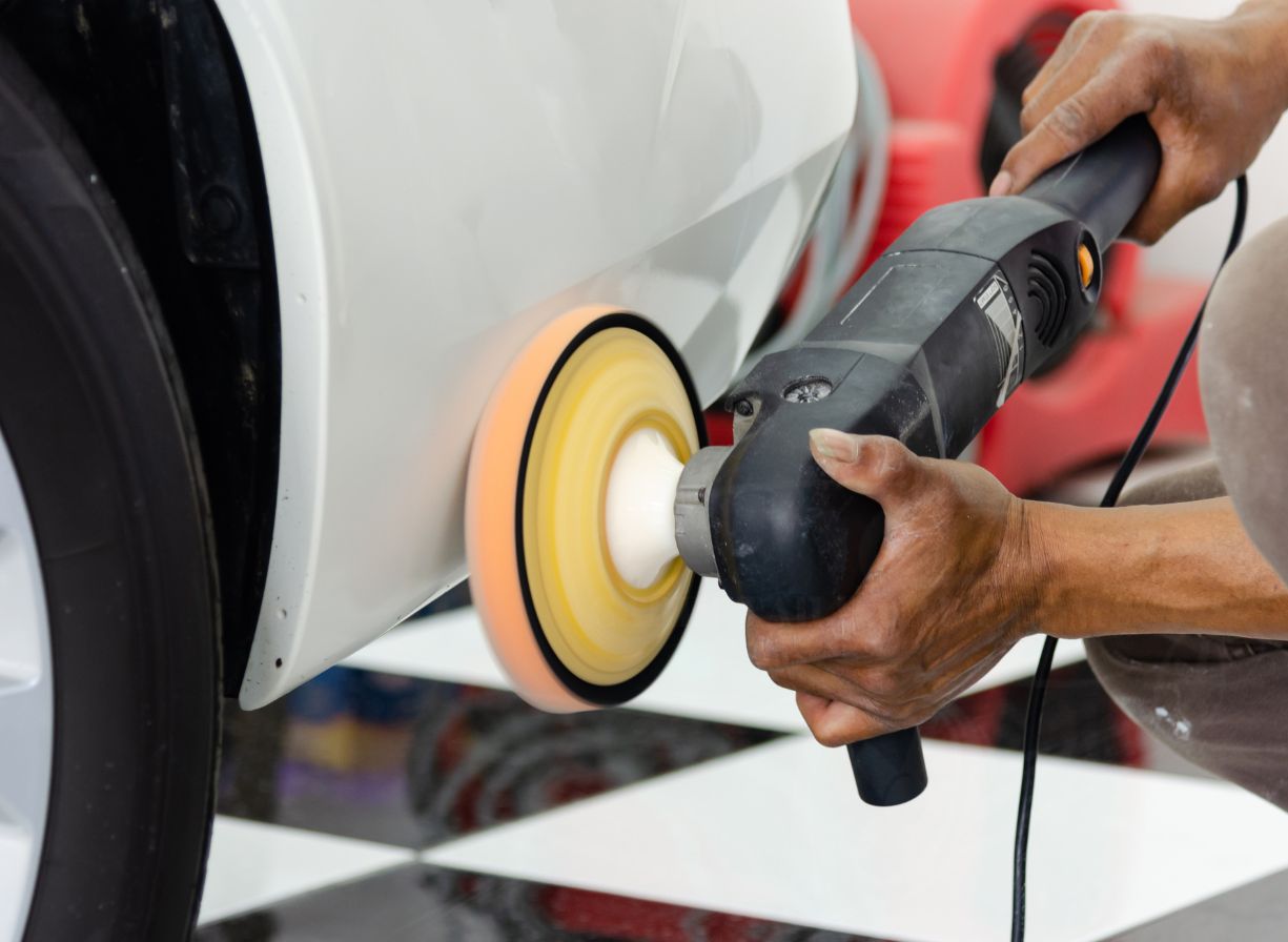 How to Wax a Car With Electric Buffer!?