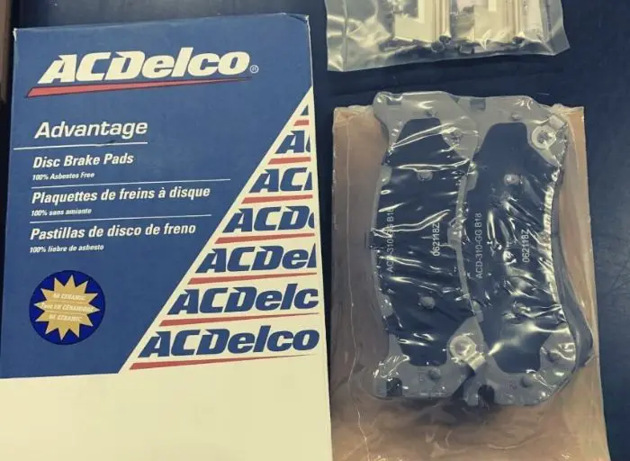ACDelco Advantage Ceramic Rear Disc Brake Pad Set
